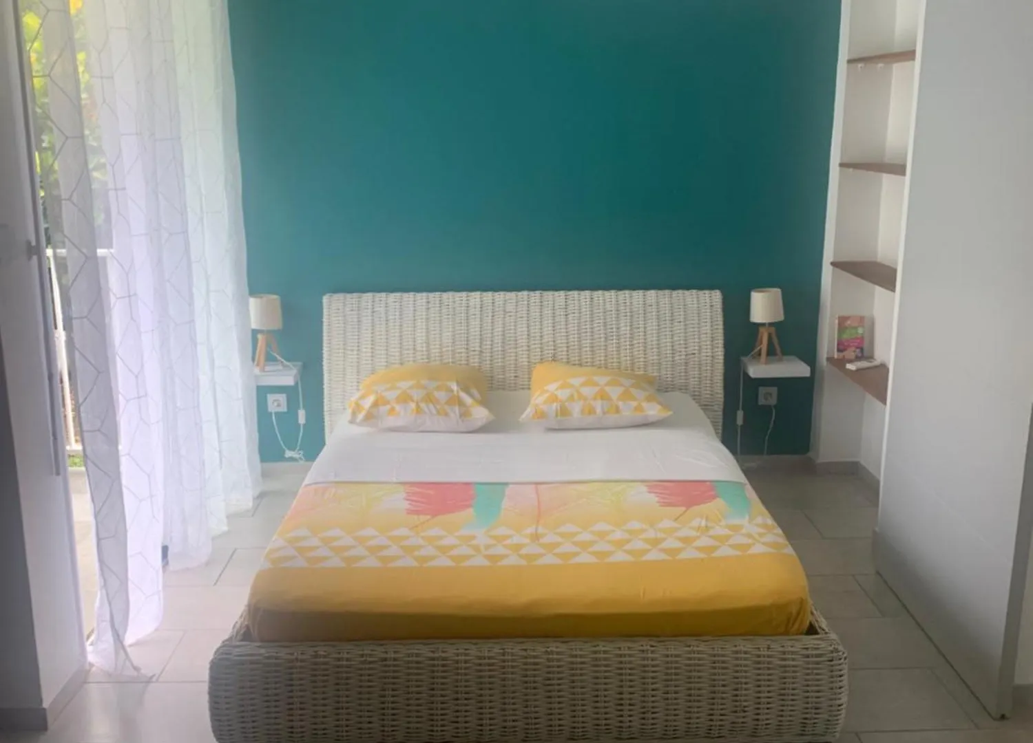 F3 Dans Maison Individuelle Avec Jardin Arbore Le Lamentin 0*,